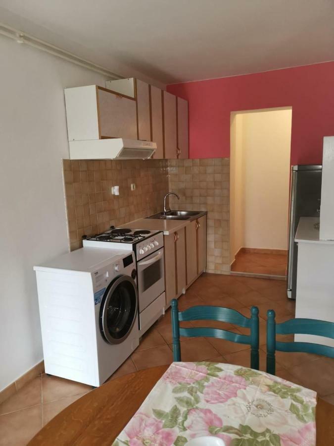 Apartment Ivana Brodarica  Bagian luar foto